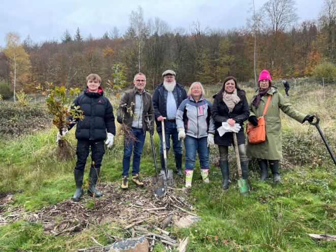 Baumpflanzaktion mit PLANT-MY-TREE in Wächtersbach
